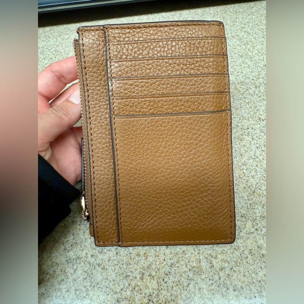 Tory Burch Wallet - Picture 10 of 12